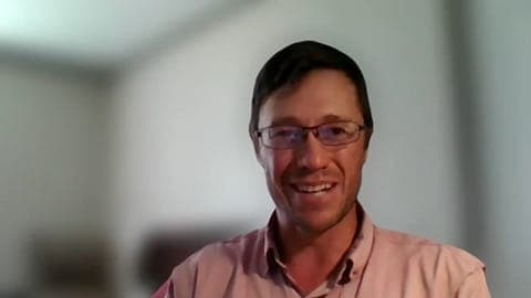 The Grabers discussing the impact 168极速赛车历史数据查询结果 ambrook made on Graber Land & Livestock.